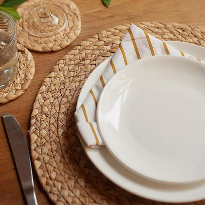 Round Rattan Placemat, 6 Counts Boho Style Woven Placemat, Heat Resistant Weave Placemat, Wicker Table Mat for Dining Table, Home Kitchen Dinner Room, Wedding Decor