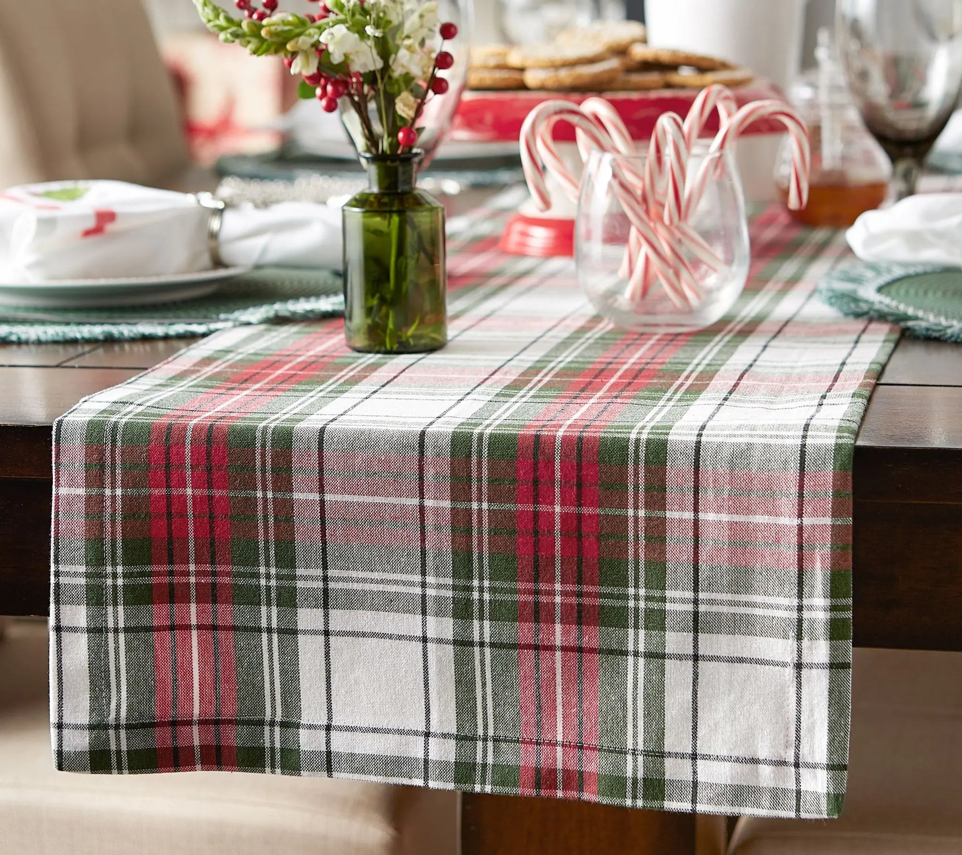 Design Imports Christmas Plaid Table Runner 14" X 108"